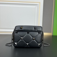 $105.00 USD Valentino AAA Quality Messenger Bags For Women #992290