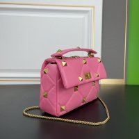 $112.00 USD Valentino AAA Quality Messenger Bags For Women #992294