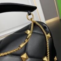$112.00 USD Valentino AAA Quality Messenger Bags For Women #992296