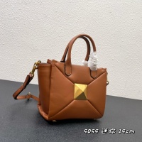 $108.00 USD Valentino AAA Quality Messenger Bags For Women #992326