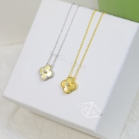 $39.00 USD Van Cleef & Arpels Necklaces For Women #992860