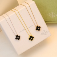 $39.00 USD Van Cleef & Arpels Necklaces For Women #992873