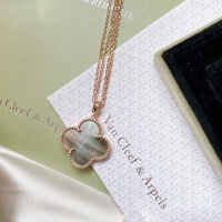 $34.00 USD Van Cleef & Arpels Necklaces For Women #993797