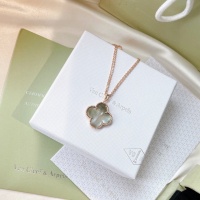 $34.00 USD Van Cleef & Arpels Necklaces For Women #993797