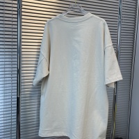 $52.00 USD Balenciaga T-Shirts Short Sleeved For Unisex #994343