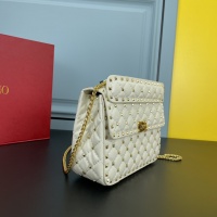 $108.00 USD Valentino AAA Quality Messenger Bags For Women #994901