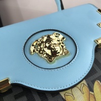 $172.00 USD Versace AAA Quality Messenger Bags For Women #994993