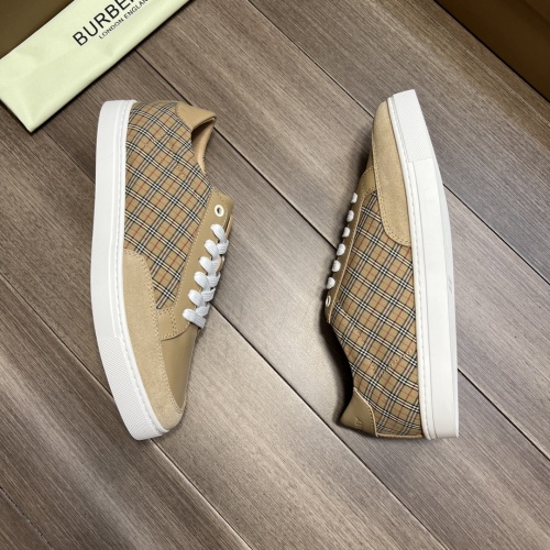Replica Burberry Casual Shoes For Men #1000063 $105.00 USD for Wholesale