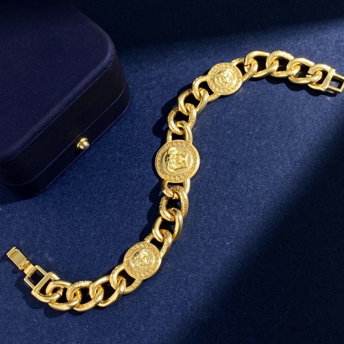 Replica Versace Bracelet For Men #1000264 $34.00 USD for Wholesale