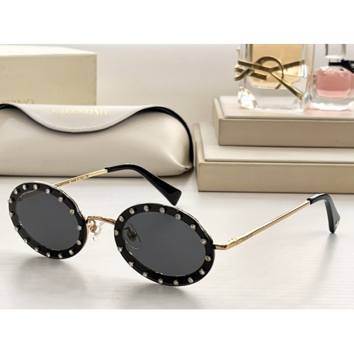 Valentino AAA Quality Sunglasses #1000729