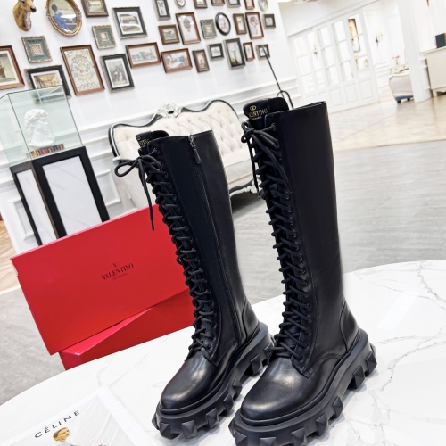 Valentino Boots For Women #1000834