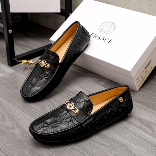 Versace Leather Shoes For Men #1000878