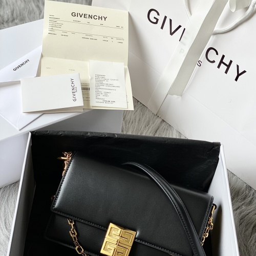 Givenchy AAA Quality Messenger Bags #1001607