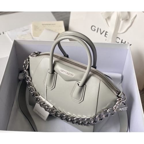 Givenchy AAA Quality Handbags For Women #1001627