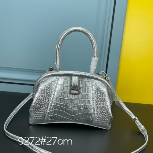 Balenciaga AAA Quality Messenger Bags For Women #1001756