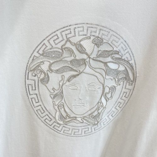 Replica Versace T-Shirts Short Sleeved For Unisex #1002442 $64.00 USD for Wholesale