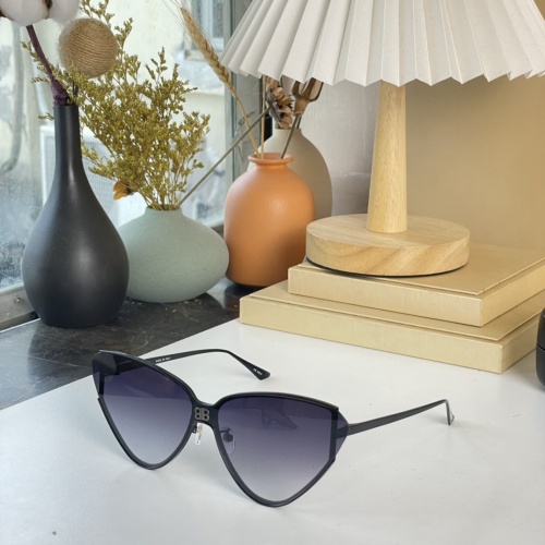 Balenciaga AAA Quality Sunglasses #1003302