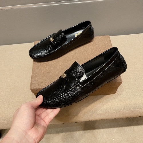 Replica Versace Leather Shoes For Men #1003346 $82.00 USD for Wholesale
