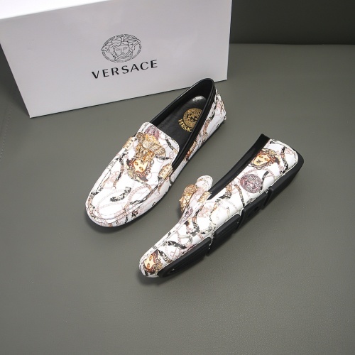 Versace Leather Shoes For Men #1003356