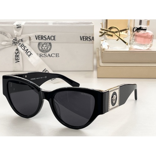 Versace AAA Quality Sunglasses #1004125