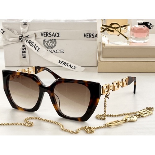 Versace AAA Quality Sunglasses #1004148