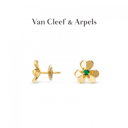 Replica Van Cleef & Arpels Earrings For Women #1004265 $40.00 USD for Wholesale