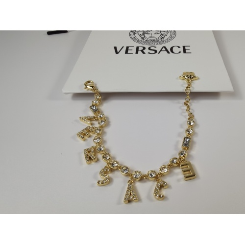 Versace Bracelet #1004325 $36.00 USD, Wholesale Replica Versace Bracelets