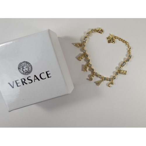 Replica Versace Bracelet #1004325 $36.00 USD for Wholesale