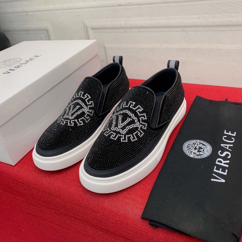 Replica Versace Casual Shoes For Men #1004699 $76.00 USD for Wholesale