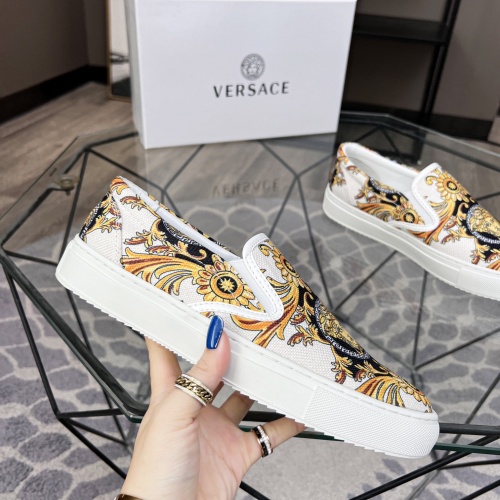 Replica Versace Casual Shoes For Men #1004798 $68.00 USD for Wholesale