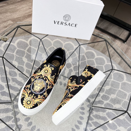 Replica Versace Casual Shoes For Men #1004799 $68.00 USD for Wholesale