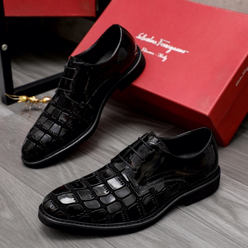 Salvatore Ferragamo Leather Shoes For Men #1004858