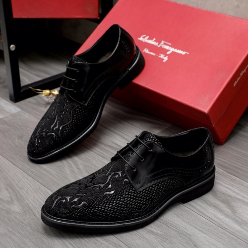 Salvatore Ferragamo Leather Shoes For Men #1004873