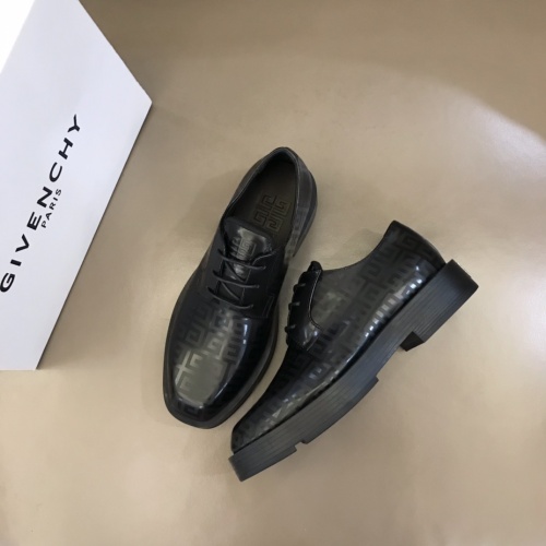 Givenchy Leather Shoes For Men #1004882