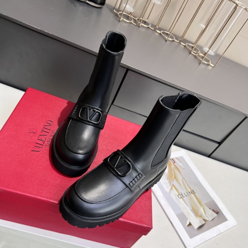 Valentino Boots For Women #1005016