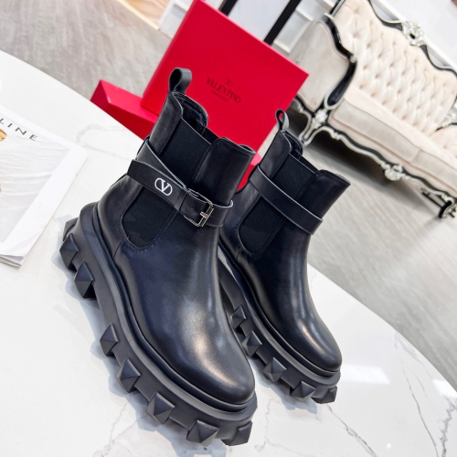 Valentino Boots For Women #1005079