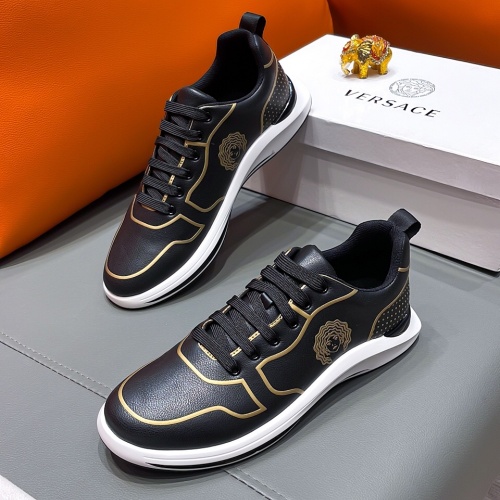 Versace Casual Shoes For Men #1005469