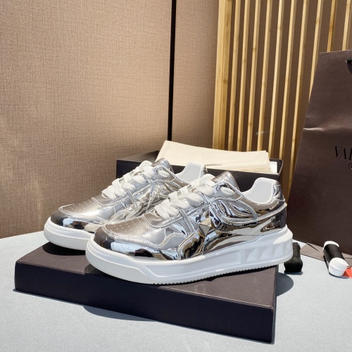 Valentino Casual Shoes For Women #1005538