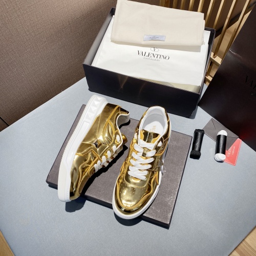 Replica Valentino Casual Shoes For Men #1005539 $122.00 USD for Wholesale