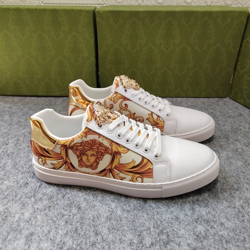 Replica Versace Casual Shoes For Men #1005561 $72.00 USD for Wholesale