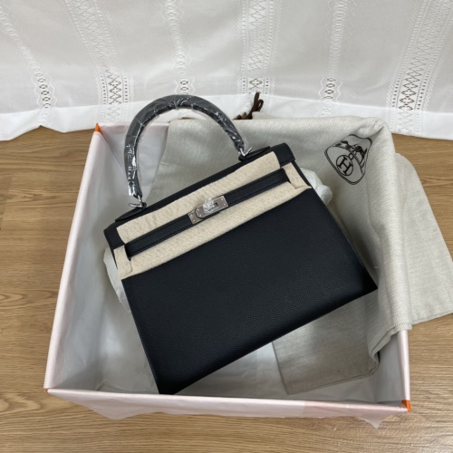 Hermes AAA Quality Handbags For Women #1005897
