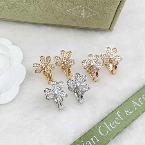 Replica Van Cleef & Arpels Earrings For Women #1006068 $36.00 USD for Wholesale