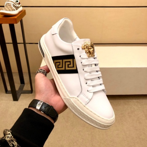 Replica Versace Casual Shoes For Men #1006236 $68.00 USD for Wholesale