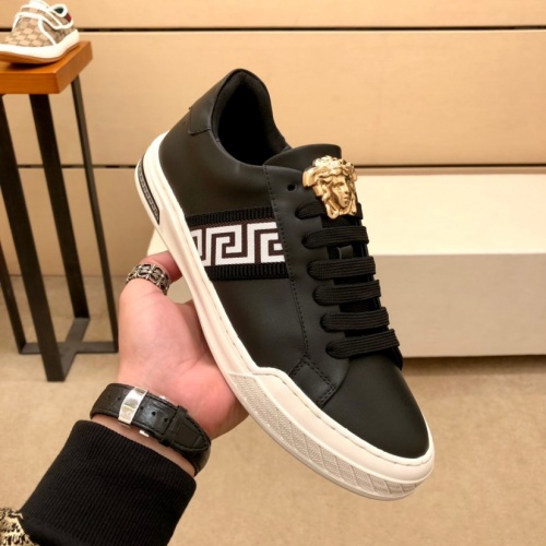 Replica Versace Casual Shoes For Men #1006237 $68.00 USD for Wholesale