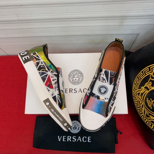 Versace Casual Shoes For Men #1006320