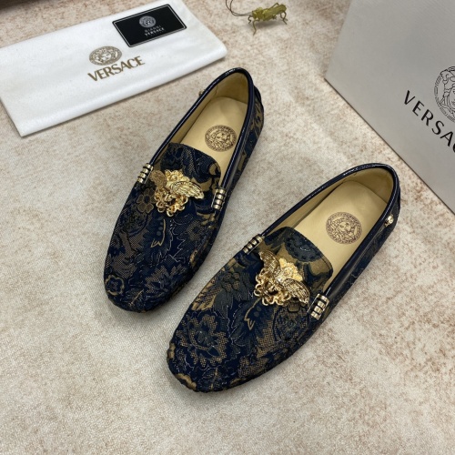 Versace Leather Shoes For Men #995812