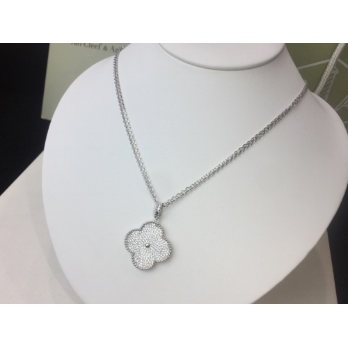 Van Cleef & Arpels Necklaces For Women #996452