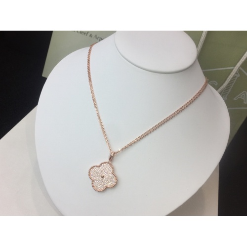Van Cleef & Arpels Necklaces For Women #996453
