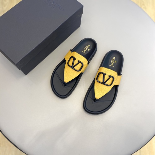 Valentino Slippers For Men #996878
