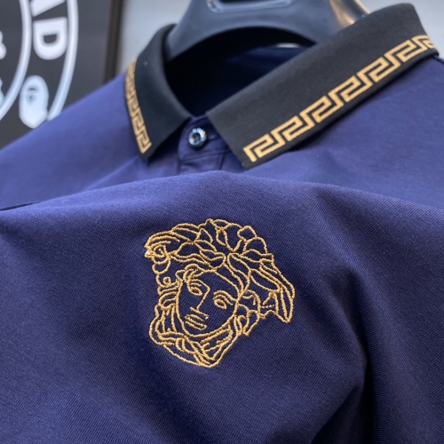 Replica Versace T-Shirts Short Sleeved For Men #996947 $42.00 USD for Wholesale